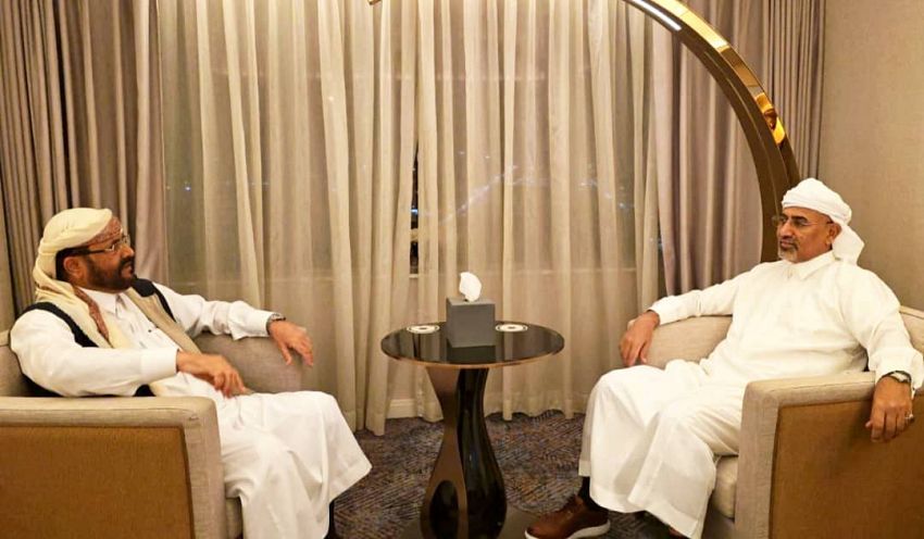 استجابة للضغوط الشعبية والسياسية: : الزُبيدي والعرادة يبحثان حلولاً عاجلة للأزمة الاقتصادية في البلاد