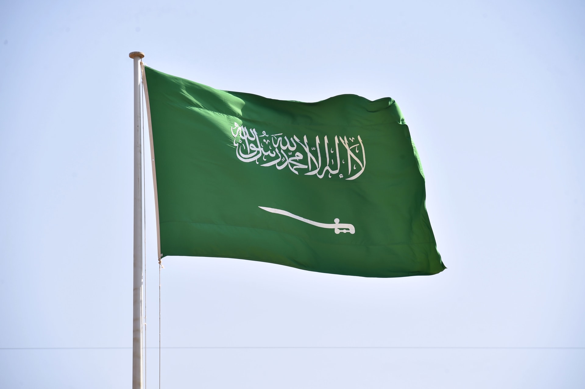 السعودية ترحب بإعلان الرئيس الفرنسي عزم بلاده على الاعتراف بدولة فلسطين