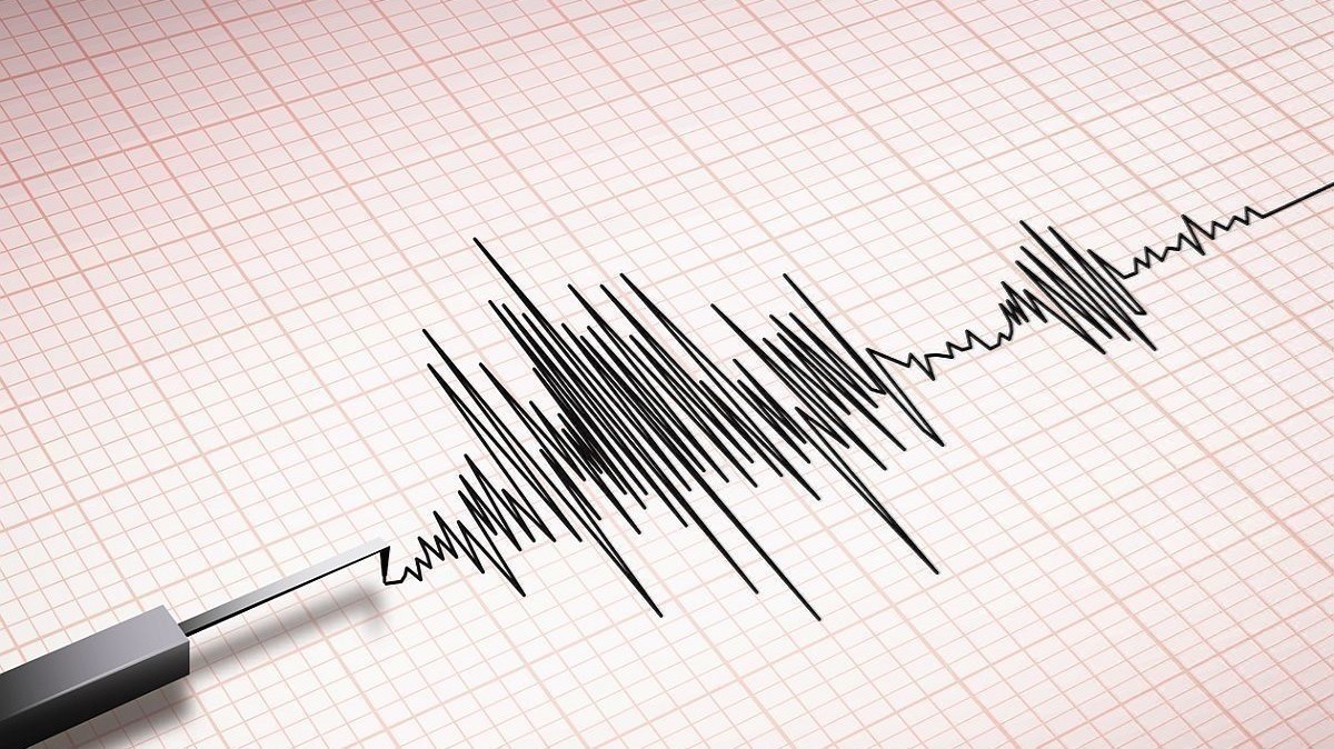 زلزال بقوة 5.93 درجات يضرب بابوا الغربية في إندونيسيا