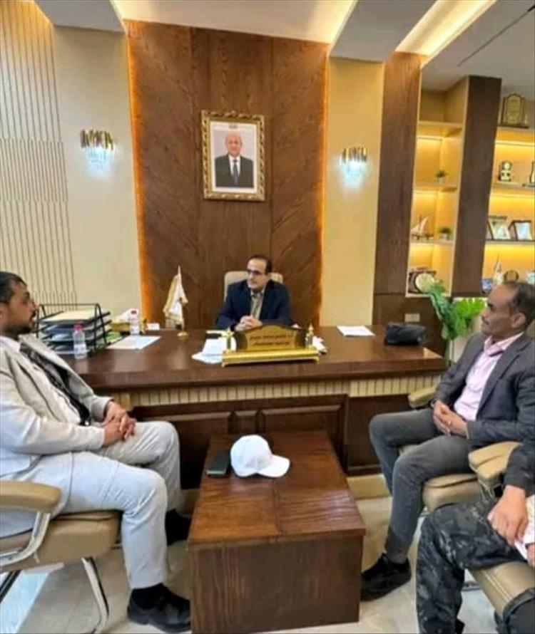 وزير الصحة يناقش سبل التنسيق والتوعية وتعزيز الرقابة على الأدوية المخدرة