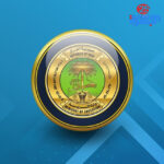 نفت وزارة التربية، اليوم الخميس الأنباء التي تحدثت عن صدور قرار يقضي بإلغاء عطلة يوم السبت في المدارس، مؤكدة أن هذه المعلومات غير دقيقة ولا أساس لها من الصحة. وقال المتحدث باسم الوزارة، كريم السيد، في مقطع فيديو إن “كثيراً من إدارات المدارس وأولياء الأمور والطلبة يسألون عن قرار الوزارة الأخير، بعد إعلانها تعطيل الدوام الرسمي ليومي الأربعاء والخميس الماضيين بسبب سوء الحالة الجوية”. وأضاف أن “قرار التعطيل كان مصحوباً بتوجيه من وزير التربية يتعلق بتعويض الأيام التي كان بها تعطيل، من خلال استثمار أيام السبت”، مشيراً إلى أن “البعض تداول الأمر على أساس أن وزارة التربية ستلغي يوم السبت كيوم عطلة رسمية، وهذا غير دقيق”. وتابع السيد، أن “توجيه الوزارة واضح بهذا الجانب ويتعلق باستثمار أيام السبت لاستكمال المنهج، لأن هناك أياماً تعطّل فيها الدوام نتيجة ظروف قاهرة أو ظروف لم يكن بالإمكان معها استمرار الدوام الرسمي”. وأكد أن “أولوية الوزارة واهتمامها يتمثلان في استكمال المنهج، خصوصاً أننا في الأيام الأخيرة من العام الدراسي، إذ لم يتبقَ سوى شهر نيسان الذي ستبدأ فيه الامتحانات بشكل عام”. وبيّن أن “حرص الوزارة واهتمامها ينصبان الآن على إكمال المنهج وتعويض الدروس، خصوصاً خلال هذه الفترة التي شهدت تعدد حالات تعطيل الدوام الرسمي لأسباب مختلفة”. وأختتم المتحدث باسم الوزارة بالقول: “أملنا كبير بأن نكمل العام الدراسي بنجاح، ونسعى إلى الوصول إلى الامتحانات بعد أن يأخذ الطلبة كل المقررات الدراسية المطلوبة”.
