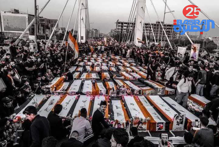 يصادف اليوم 28 تشرين الثاني 2019 ذكرى مجزرة جسر الزيتون في الناصرية… المجزرة التي ارتُكبت بحق شبابٍ عُزّل راح ضحيتها اكثر من 70 شهيداً و200 جريح بعدما فُتحت نيران الأسلحة الخفيفة والمتوسطة على المتظاهرين لساعات متواصلة، رغم أن مطالبهم لم تتجاوز وطن وحياة كريمة، ورفض التدخلات الخارجية