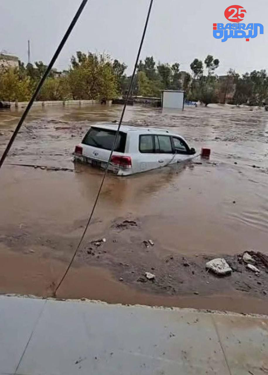 بالصور : عجلات تغمرها المياه جراء فيضان جمجمال بمحافظة السليمانية.