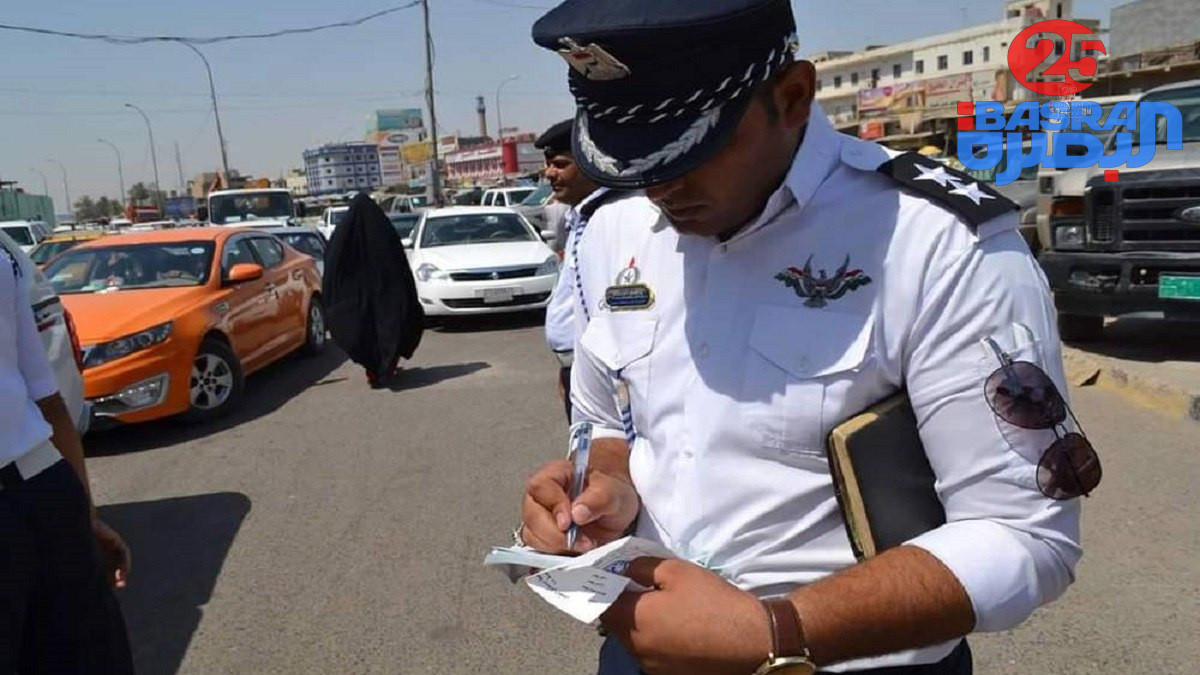 مديرية المرور العامة : وضعنا استراتيجية متكاملة لإدارة الشوارع إلكترونياً في أغلب التقاطعات وشوارع العاصمة بغداد، من خلال مراقبة الطرق وتنظيم حركة السير بواسطة الرادارات والكاميرات الذكية وإشارات المرور الذكية  🔻 استخدام التكنولوجيا الحديثة سيسهم في الحد من الحوادث المرورية، وينعكس إيجاباً على انسيابية حركة السير، فضلاً عن تقليل الزخم المروري في شوارع بغداد وبقية المحافظات