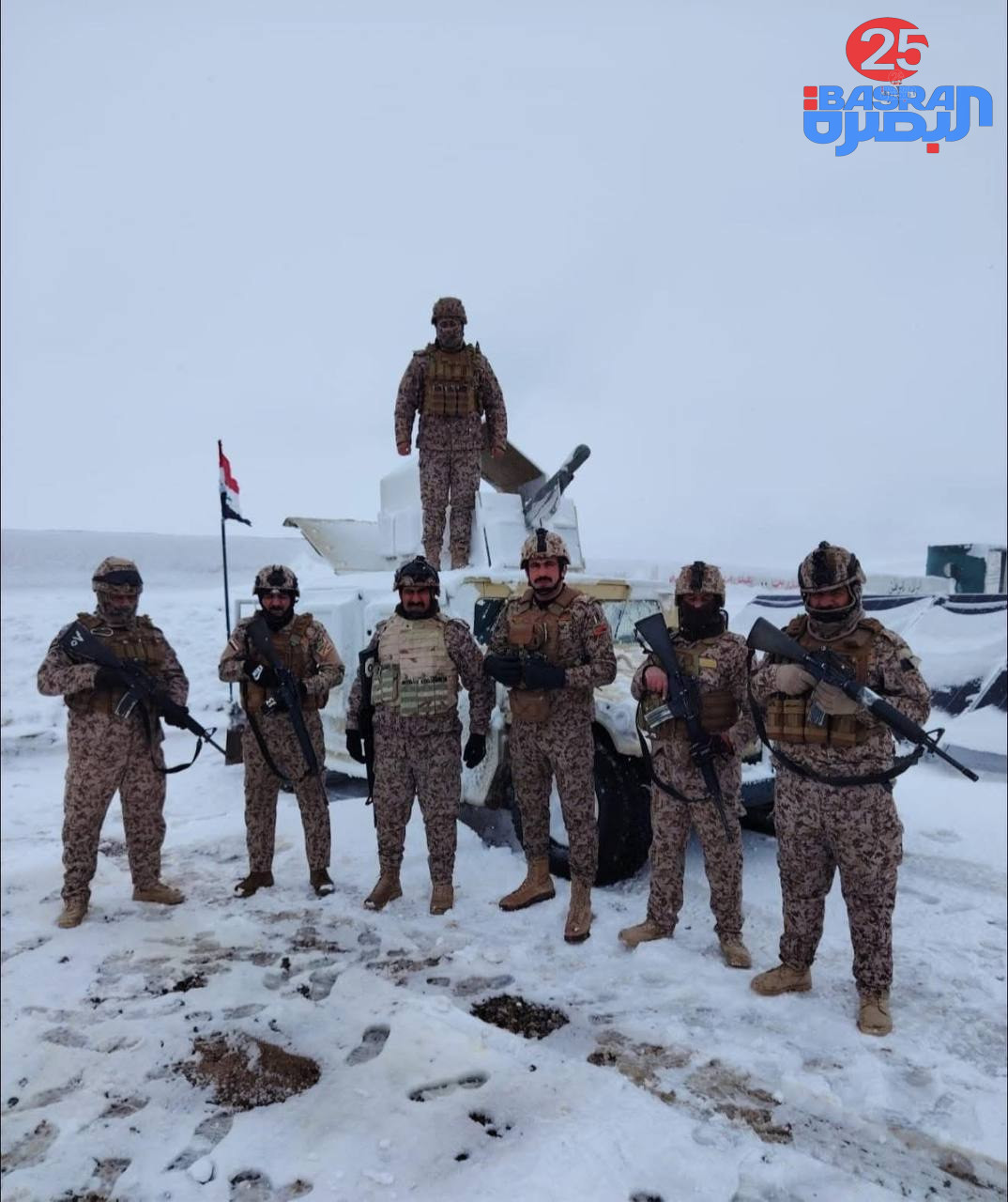 بالصور.. يواصل ابطال الجيش العراقي أداء واجبهم في تأمين الحدود السورية العراقية رغم الثلوج والعواصف القاسية.